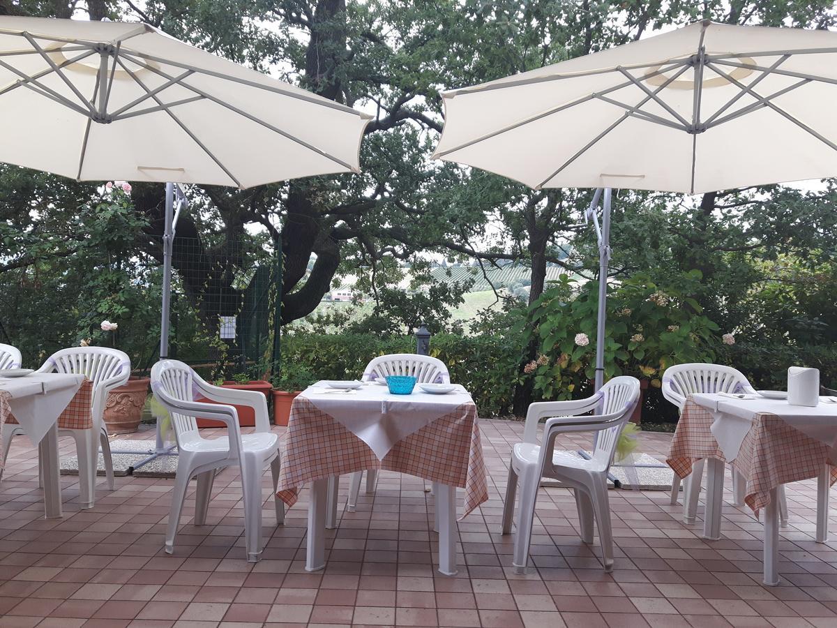 Cossignano坎帕纳旅馆住宿加早餐旅馆 外观 照片